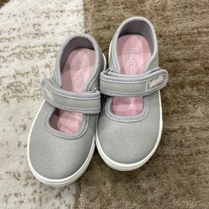 Nautica Velcro strap shoes